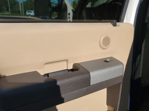 Used 2016 Ford F350 Lariat w/ Lariat Ultimate Package image 16