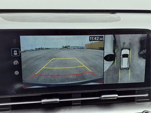 Used 2024 Hyundai Kona Limited AWD/4WD image 11