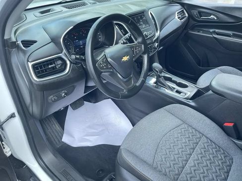 Used 2024 Chevrolet Equinox LT FWD image 10