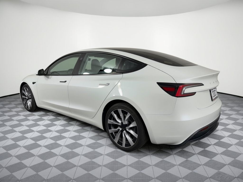 Used 2024 Tesla Model 3 Long Range AWD/4WD image 3