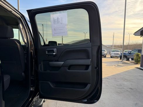 Used 2018 Chevrolet Silverado 1500 LT image 43