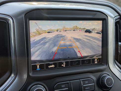 Used 2020 Chevrolet Silverado 1500 LT Trail Boss image 27