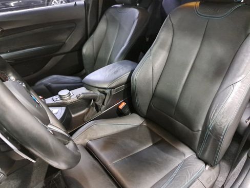 Used 2017 BMW M2 image 15