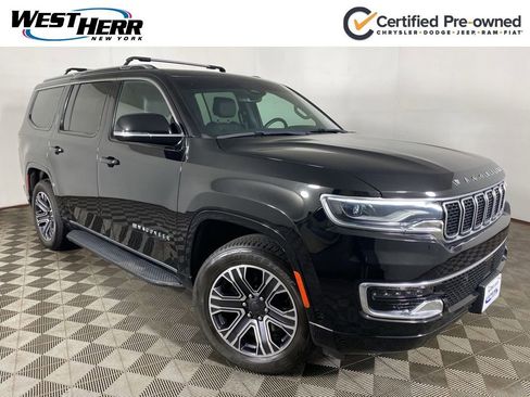 Used 2023 Jeep Wagoneer 4WD w/ Premium Group I image 1