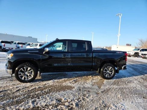 Certified 2023 Chevrolet Silverado 1500 LT image 4