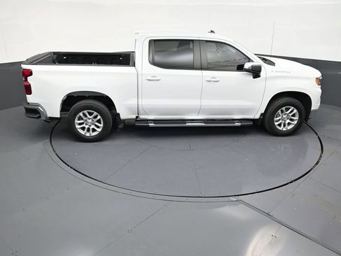 Used 2024 Chevrolet Silverado 1500 LT RWD image 14