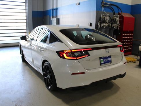 Used 2023 Honda Civic Sport image 35