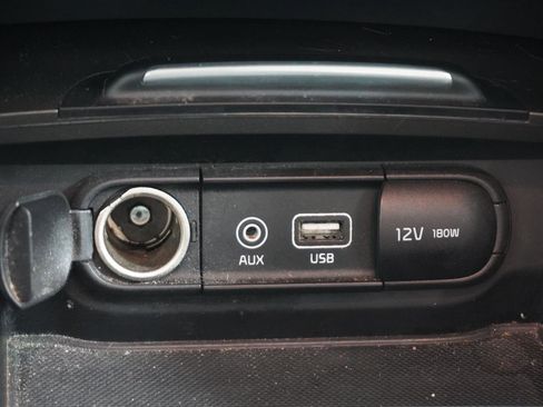 Used 2020 Kia Optima S FWD image 25