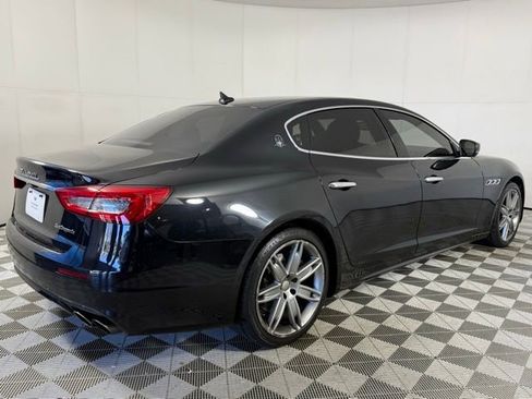 Used 2017 Maserati Quattroporte S GranLusso image 5