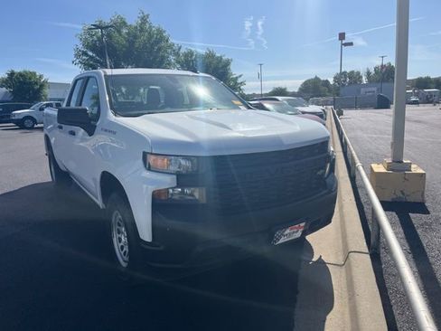 Used 2021 Chevrolet Silverado 1500 W/T w/ WT Fleet Convenience Package AWD/4WD image 3