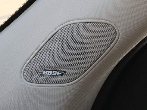 Used 2024 Honda Pilot Elite image 9