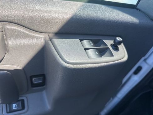 Used 2023 Chevrolet Express 2500 Work Van w/ Driver Convenience Package image 11