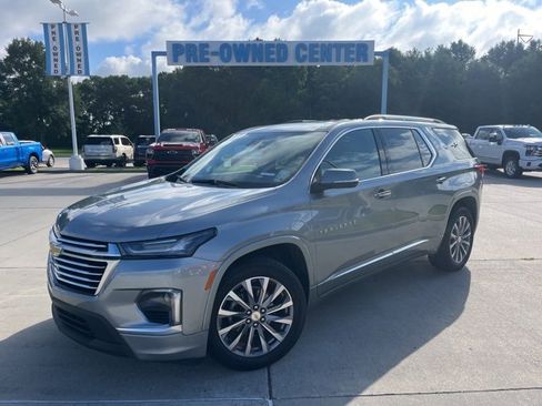 Used 2023 Chevrolet Traverse Premier w/ LPO, Floor Liner Package image 2