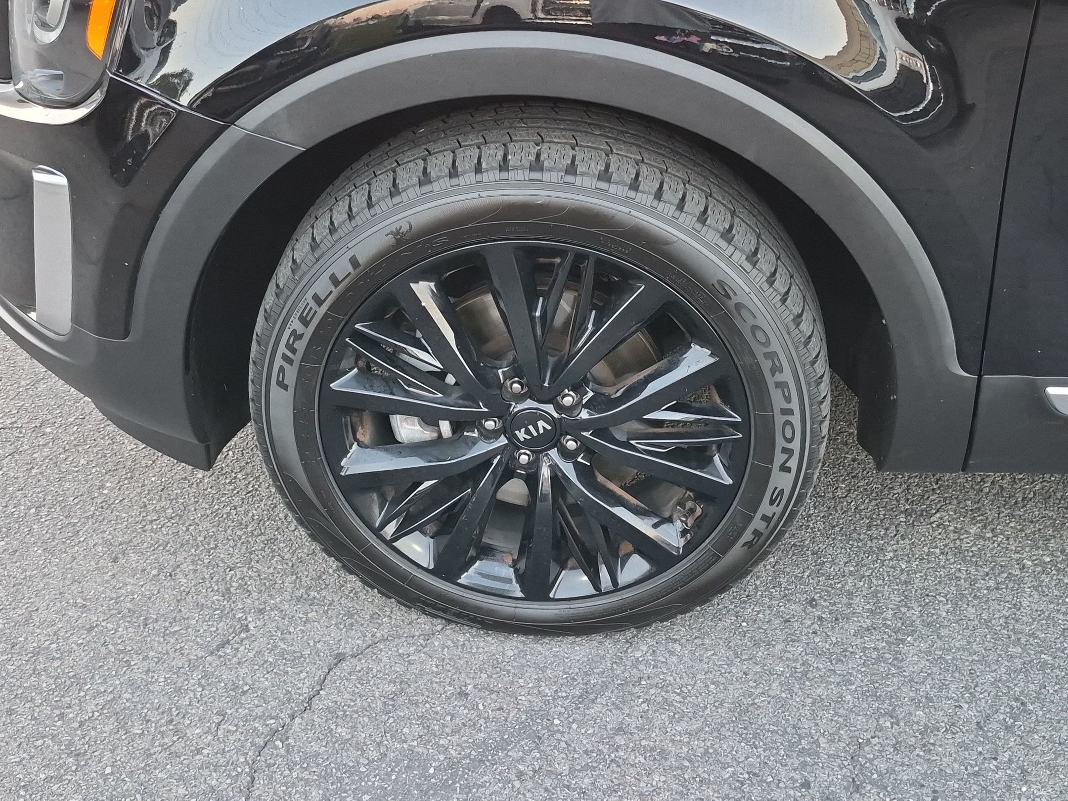 Used 2020 Kia Telluride SX w/ SX Prestige Package AWD/4WD image 13