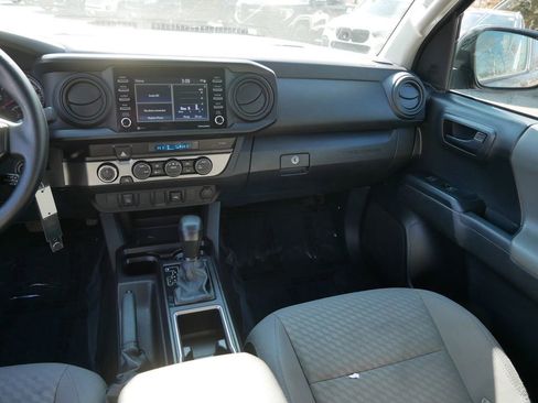 Certified 2023 Toyota Tacoma SR AWD/4WD image 14