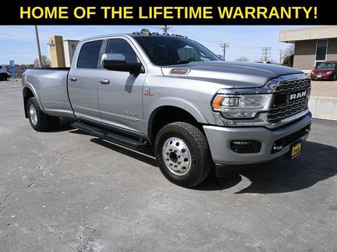 Used 2022 RAM 3500 Limited image 41