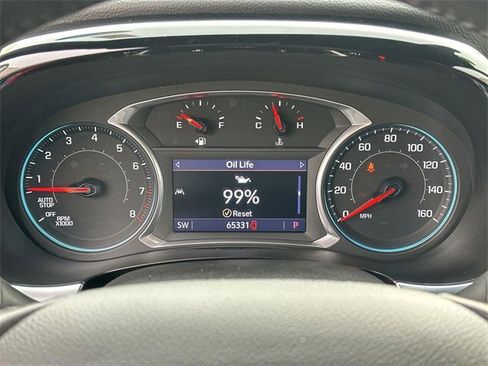 Used 2022 Chevrolet Traverse RS image 10