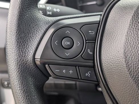 Used 2025 Toyota Corolla LE image 24