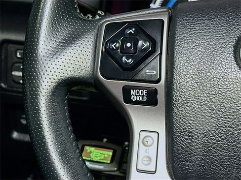 Used 2016 Toyota 4Runner Limited image 35