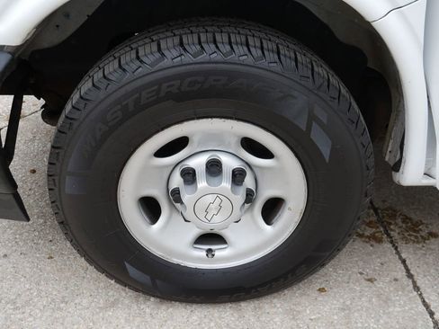 Used 2019 Chevrolet Express 2500 Work Van w/ Driver Convenience Package image 26