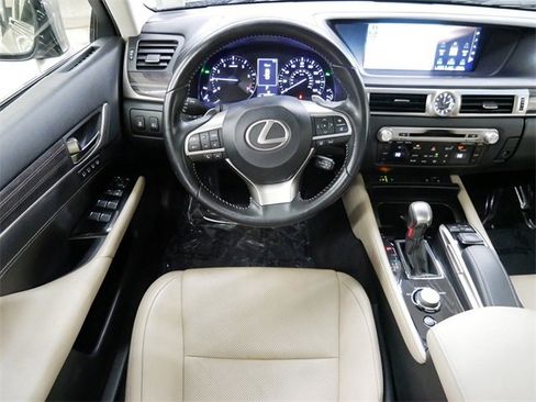 Used 2017 Lexus GS 350 image 11