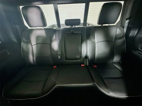 New 2025 RAM 2500 Laramie image 10