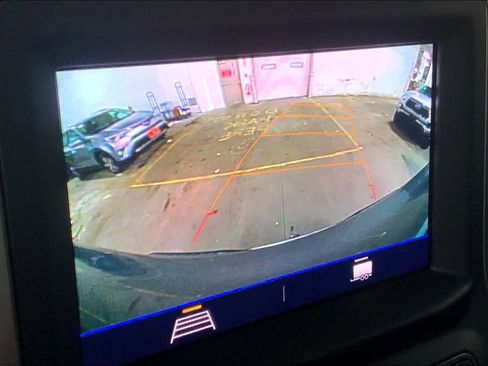 Used 2021 Chevrolet Silverado 1500 Custom image 25