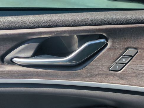 New 2026 Jeep Grand Cherokee Limited AWD/4WD image 24