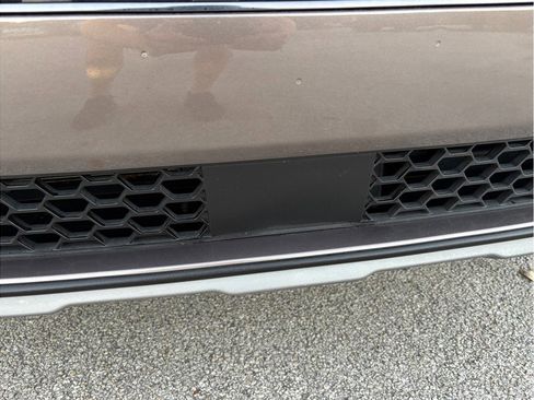 Used 2019 Hyundai Santa Fe Limited image 14