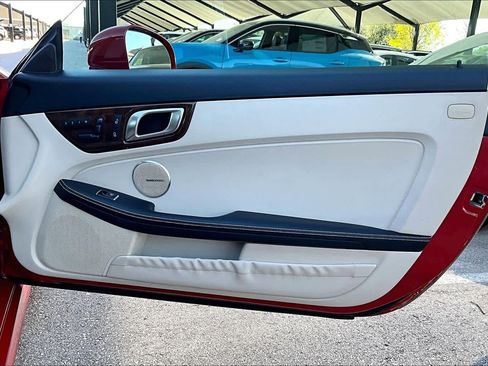 Used 2014 Mercedes-Benz SLK 250 image 20