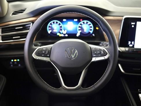New 2026 Volkswagen Atlas SE AWD/4WD image 13