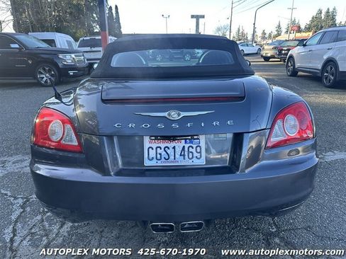 Used 2008 Chrysler Crossfire Limited image 6
