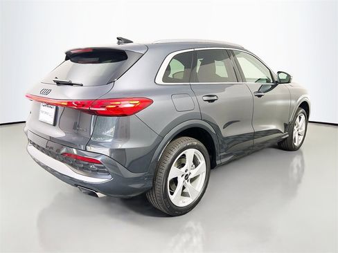 New 2025 Audi Q5 2.0T Premium Plus image 7