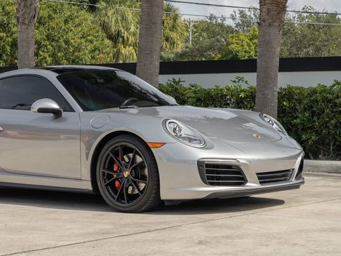 Used 2017 Porsche 911 Carrera 4S image 12
