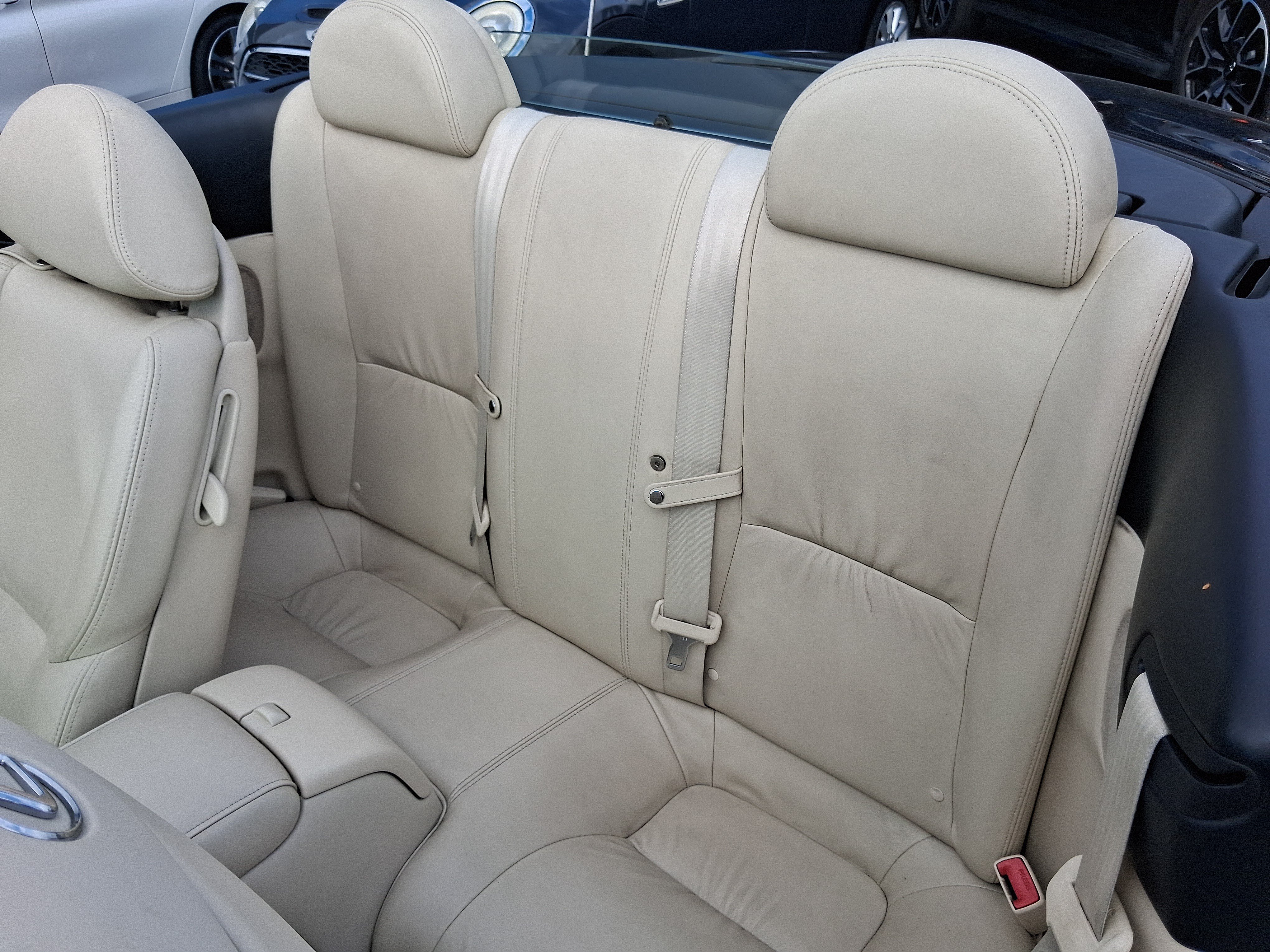 Used 2005 Lexus SC 430 Convertible RWD image 13