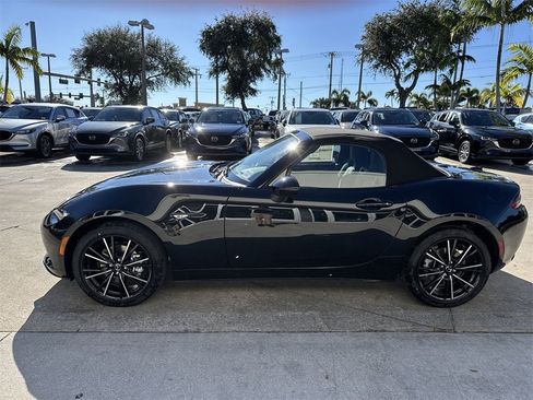 New 2025 MAZDA MX-5 Miata Grand Touring image 12