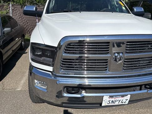 Used 2012 RAM 2500 Laramie AWD/4WD image 3