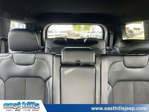 Certified 2025 Jeep Grand Cherokee L Altitude AWD/4WD image 35