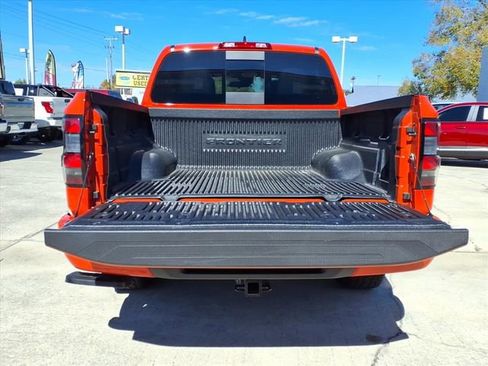 Used 2025 Nissan Frontier Pro-X image 30