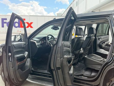 Used 2016 GMC Yukon SLT AWD/4WD image 16