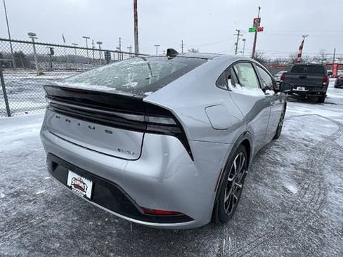 New 2026 Toyota Prius XSE Premium image 5