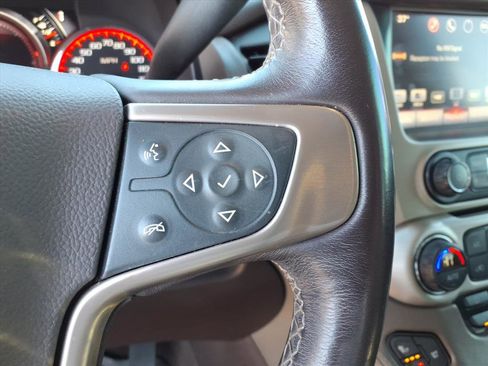 Used 2016 GMC Yukon Denali image 16