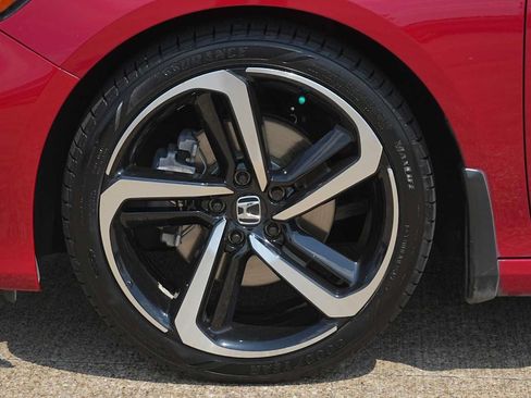 Used 2020 Honda Accord Sport image 7