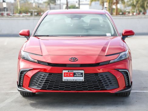 New 2026 Toyota Camry SE image 3