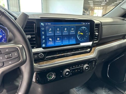 Used 2023 Chevrolet Silverado 1500 LT AWD/4WD image 16
