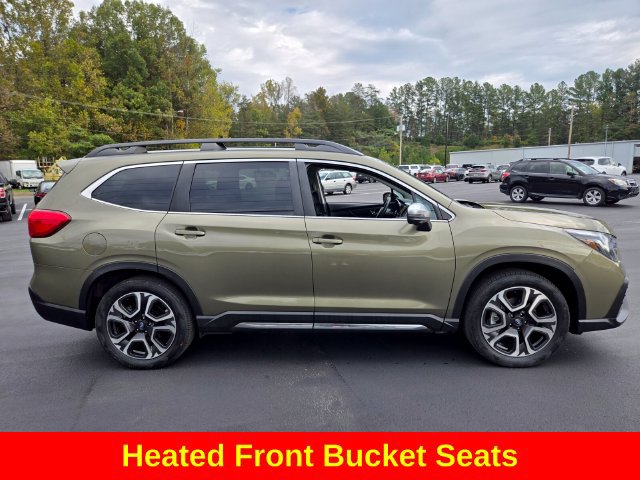 Used 2023 Subaru Ascent Limited w/ Technology Package AWD/4WD image 10