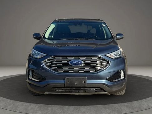 Used 2019 Ford Edge SEL image 15