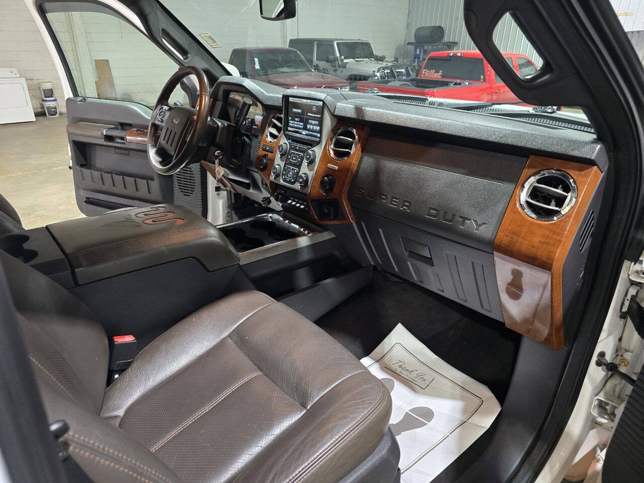 Used 2015 Ford F250 King Ranch w/ FX4 Off-Road Package AWD/4WD image 38