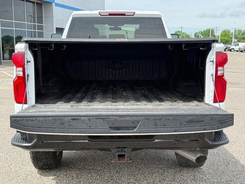 Certified 2021 Chevrolet Silverado 2500 Custom w/ Custom Value Package AWD/4WD image 6