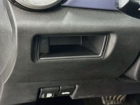 Used 2024 Nissan Versa SV FWD image 17
